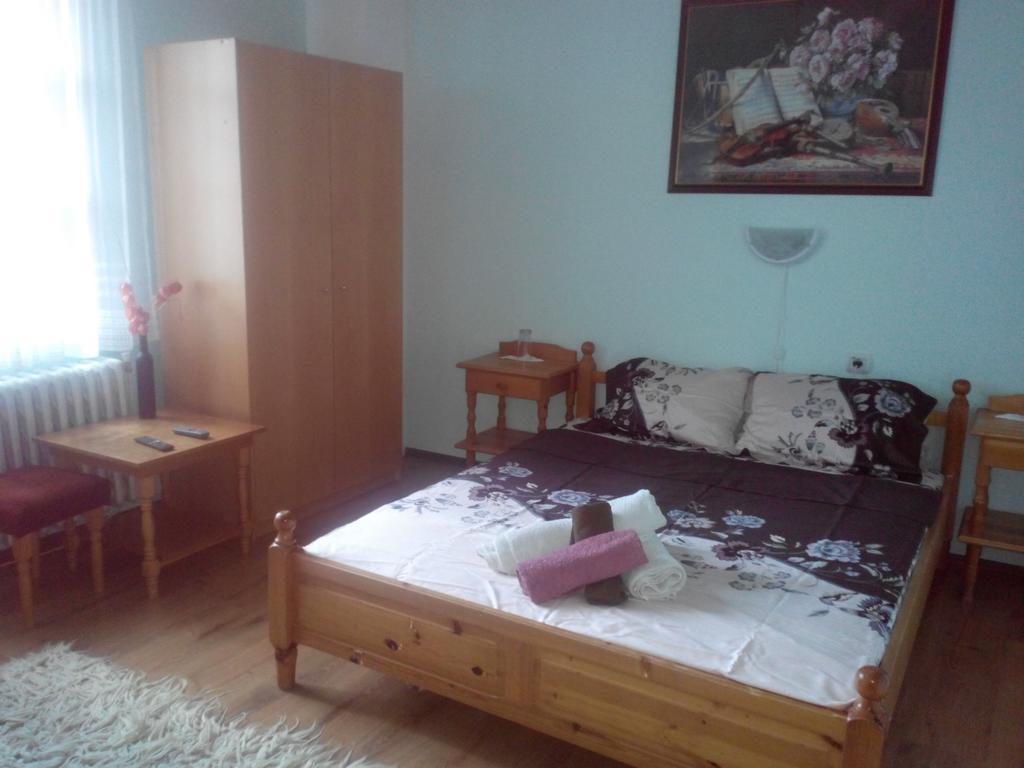 Veselata Guest House Dolna Banja Eksteriør bilde